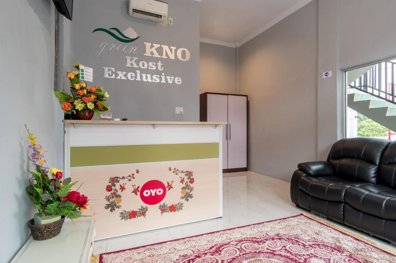 Oyo 470 Green Kno Medan Exteriör bild